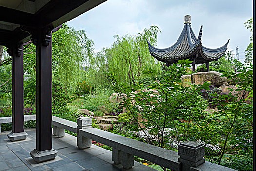 杭州市著名的旅游景点(杭州市著名的旅游景点有哪些)